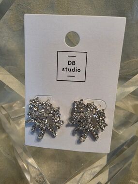 #1188 DB Studio Sparkling Silver Crystal Cluster Earrings